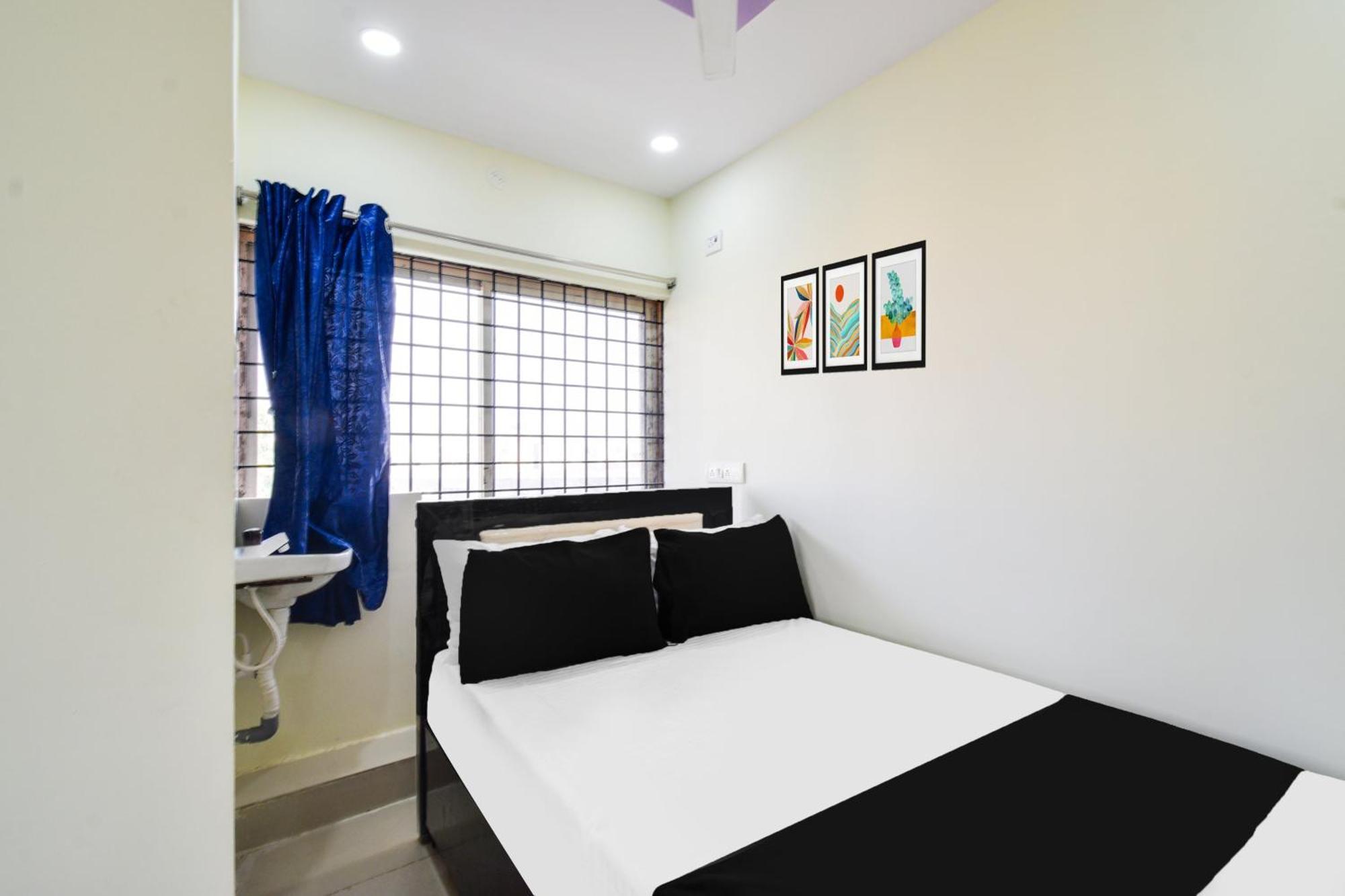 Hotel O Sri Balaji Grand Hyderabad Bagian luar foto